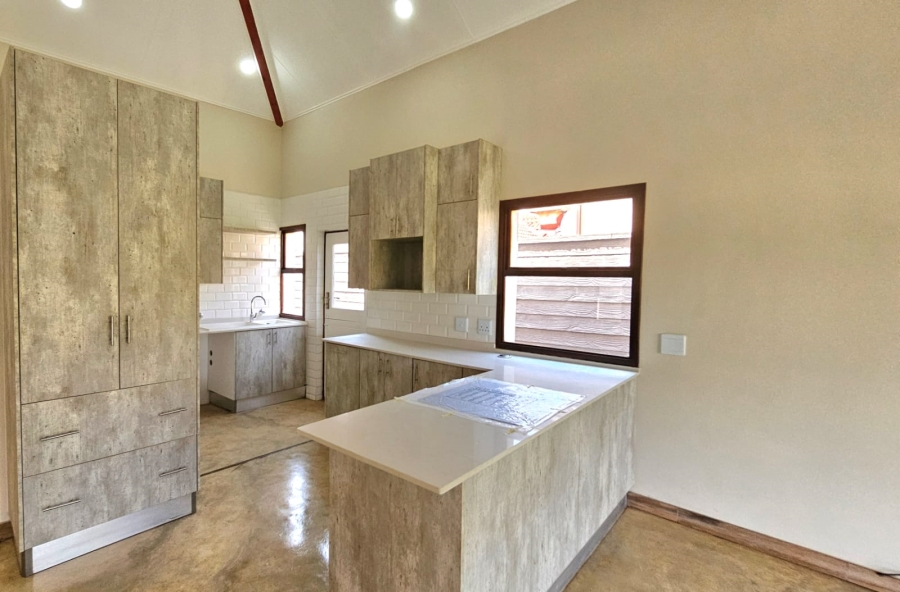 4 Bedroom Property for Sale in Pecanwood Estate North West